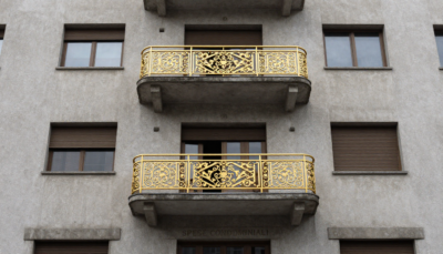 Balconi in Condominio: Chi Paga Cosa? Guida Completa alla Ripartizione Spese